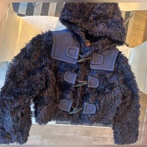 Marc Jacobs Dark Navy Faux Fur Cropped Hooded Jacket. Size 6